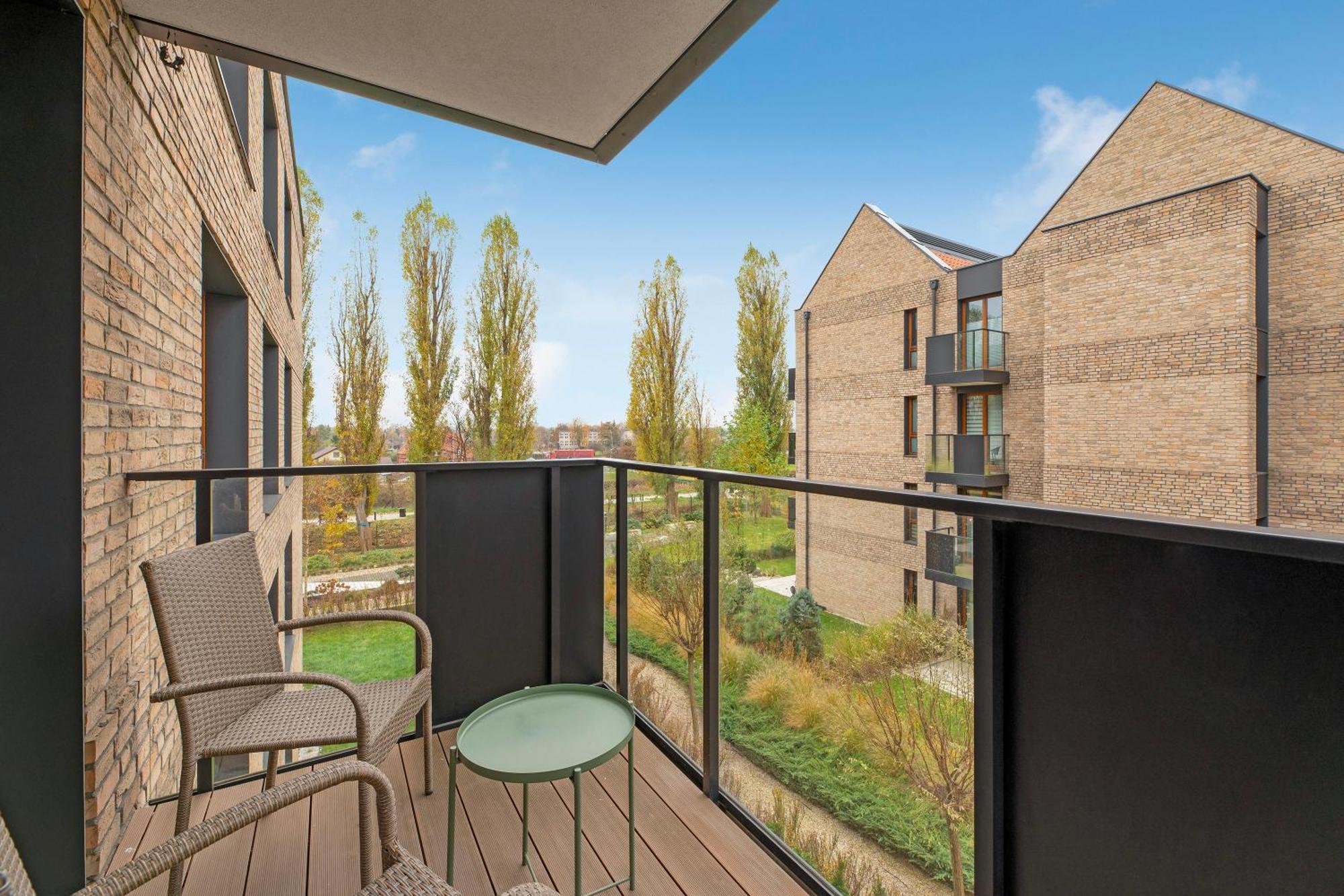 Front Park Apartments With Parking By Lion Apartments Gdansk Exterior photo